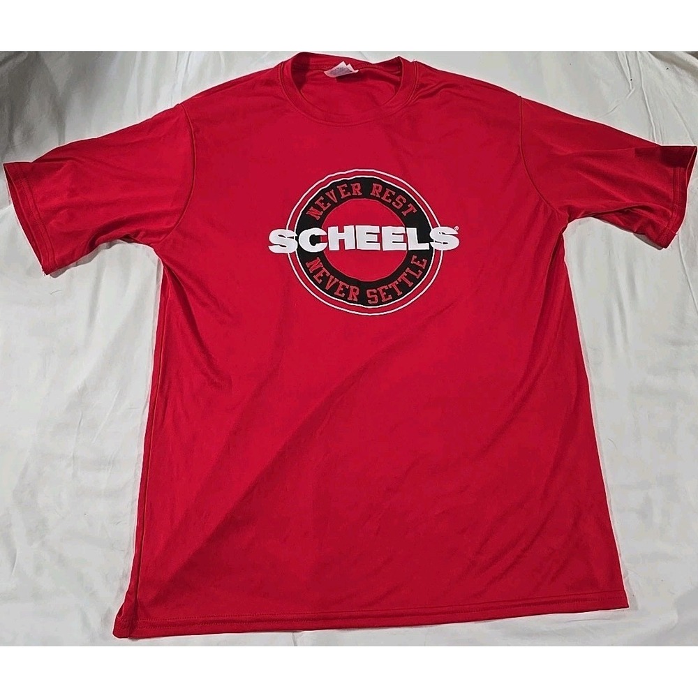 Men's Scheels Short Sleeve T-Shirt Size Medium‎ Red Graphic Tee